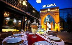 Mi Casa Escópia 3*